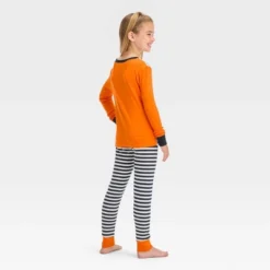 Girls' Hershey's No Tricks Just Treats Halloween Long Sleeve 2pc Pajama Set - Gray/Orange