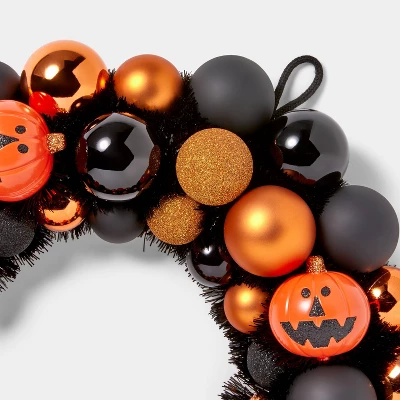 Festival Of Frights Pumpkin Orange And Black Shatterproof Halloween Wreath - Hyde & EEK! Boutique™ 2 Festival Of Frights Pumpkin Orange And Black Shatterproof Halloween Wreath - Hyde & EEK! Boutique™ - Image 2